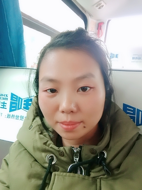 小彭的第一张照片--信阳闪婚服务中心
